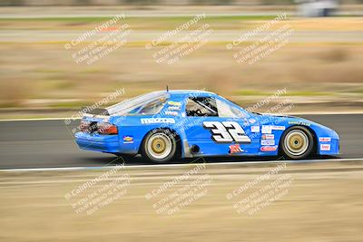 media/Jan-26-2025-CalClub SCCA (Sun) [[cfcea7df88]]/Group 5/Race/